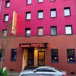 酒店 Andefu Am Kantpark 3*