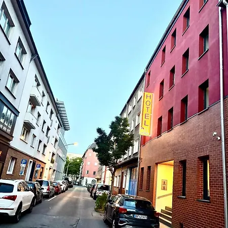 Andefu Am Kantpark Hotel