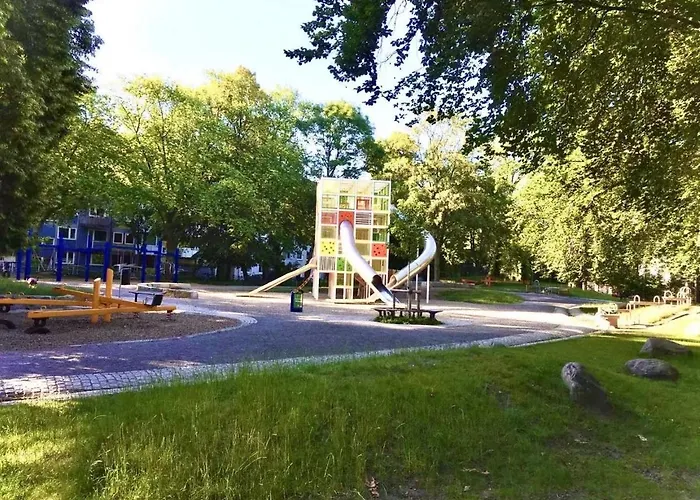 Andefu Am Kantpark מלון